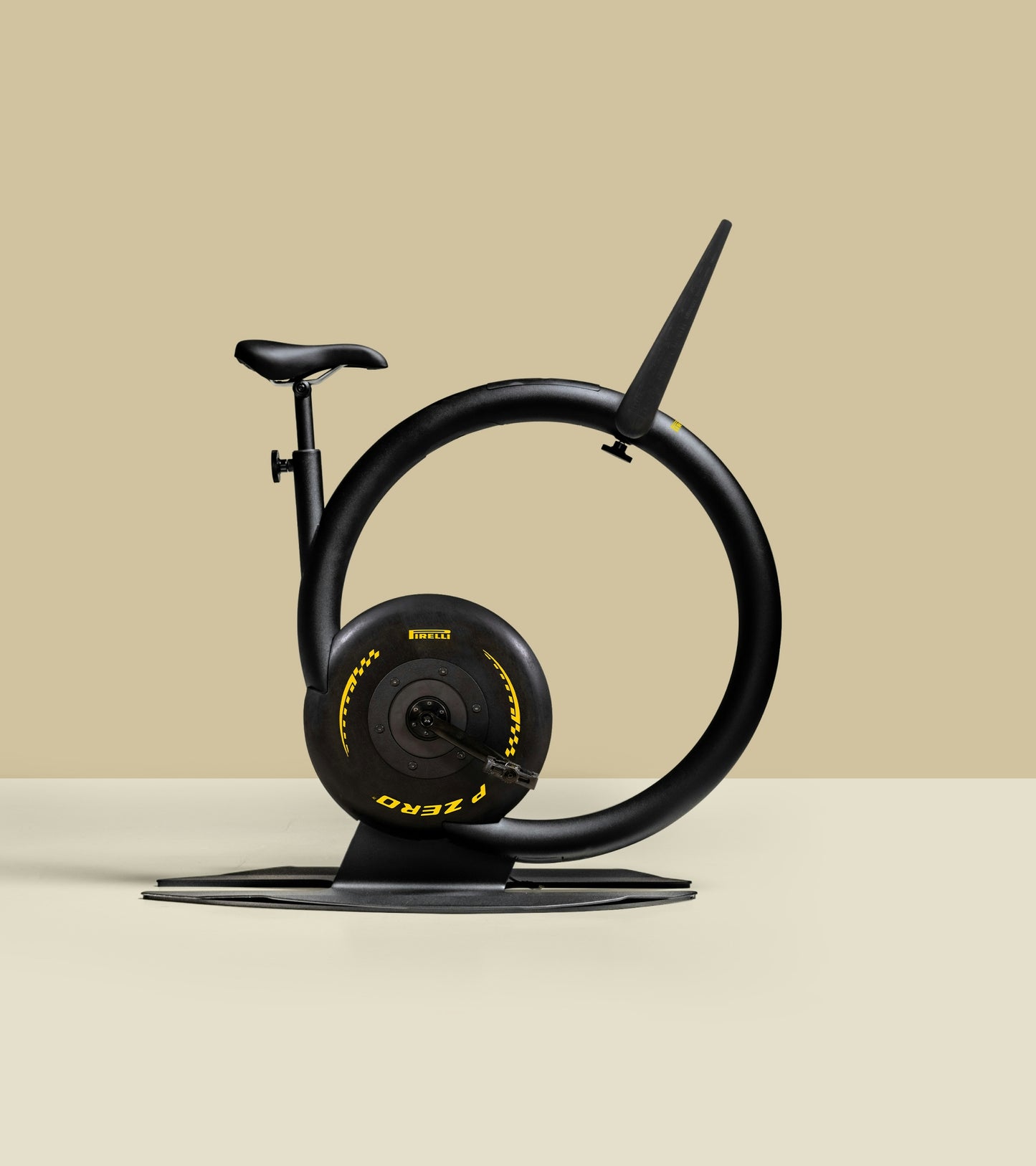 Ciclotte One Pirelli - Ciclotte One Pirelli studio lifestyle