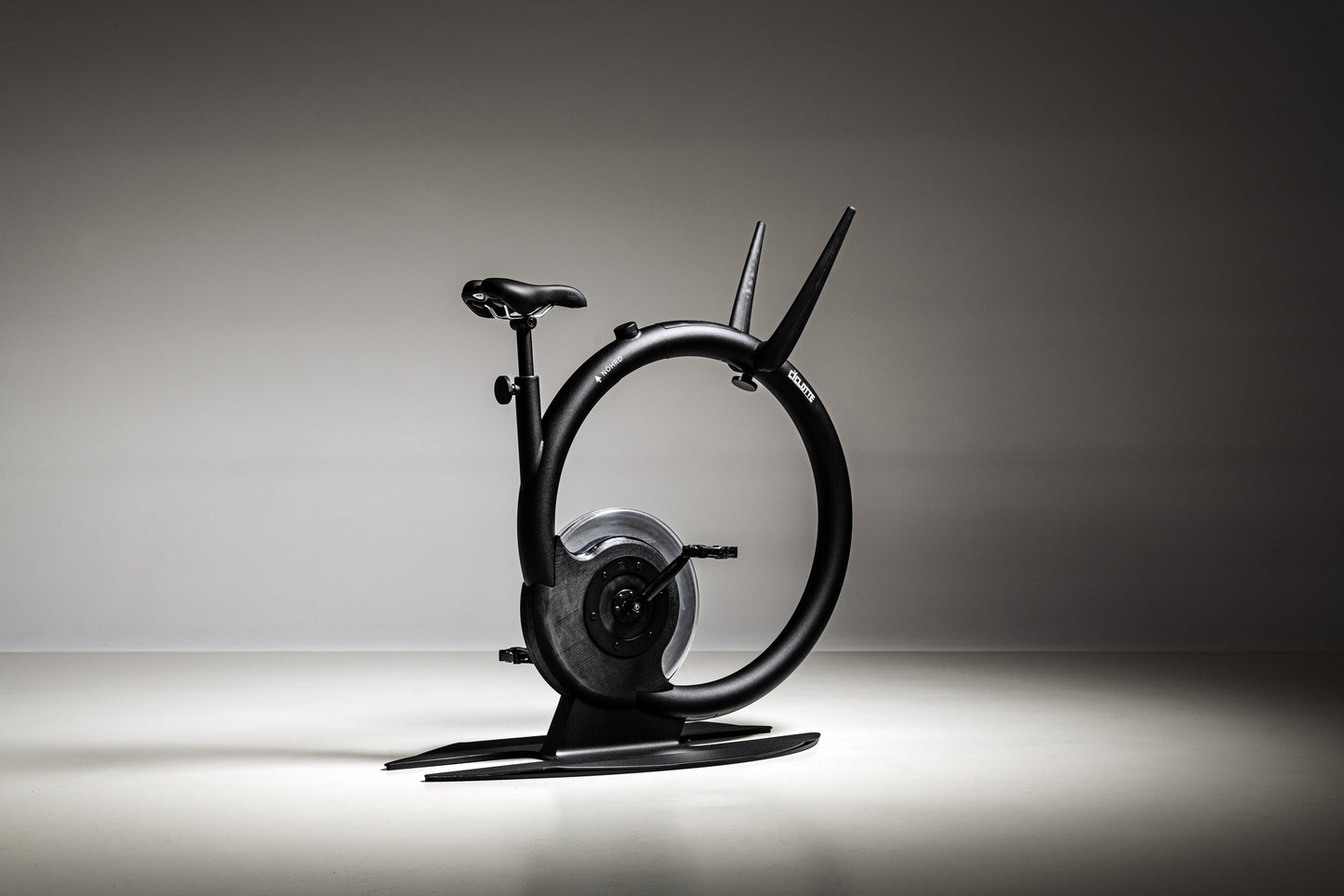 NOHrD Ciclotte Indoor Cycle - NOHrD Ciclotte lifestyle training room staged