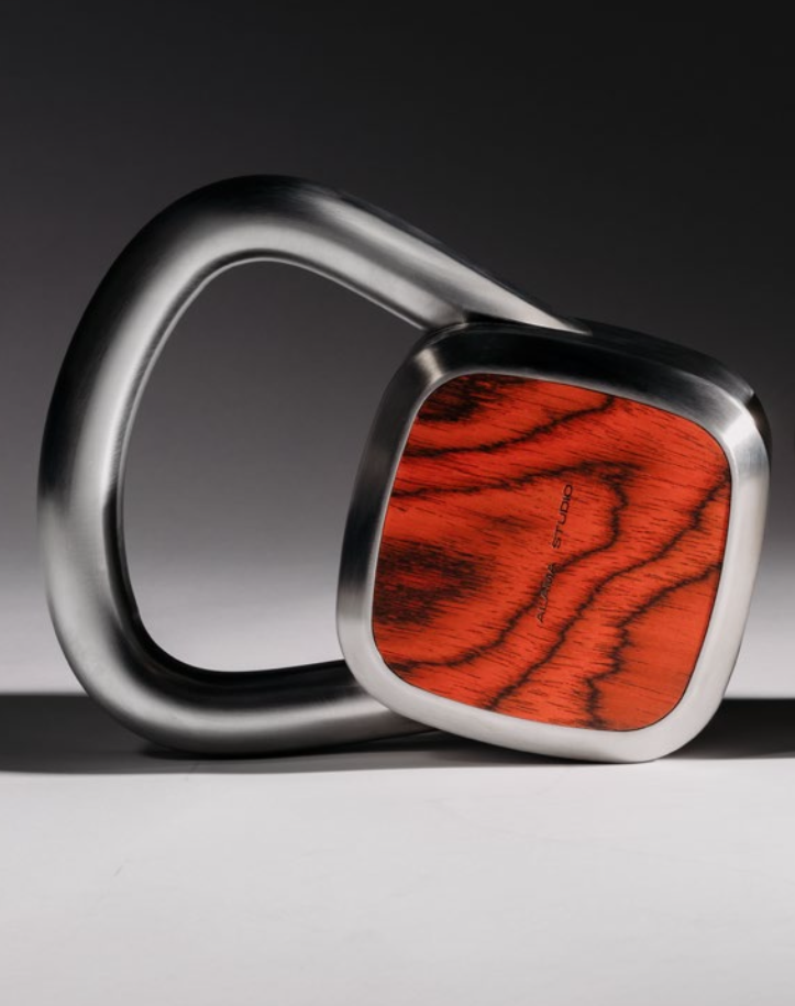 Kettlebell by Alama Studio