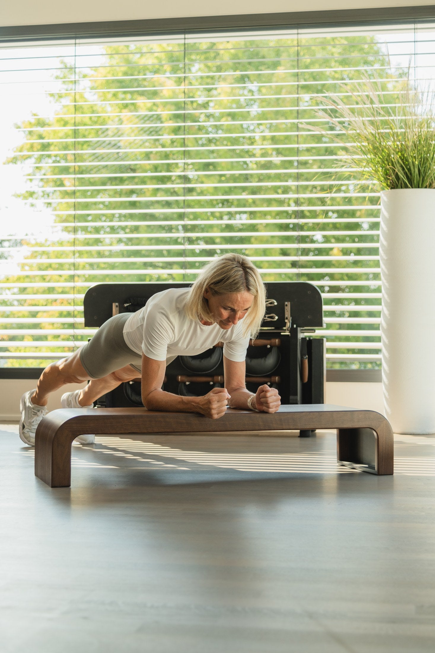 StepBox - NOHrD StepBox lifestyle training detail staged